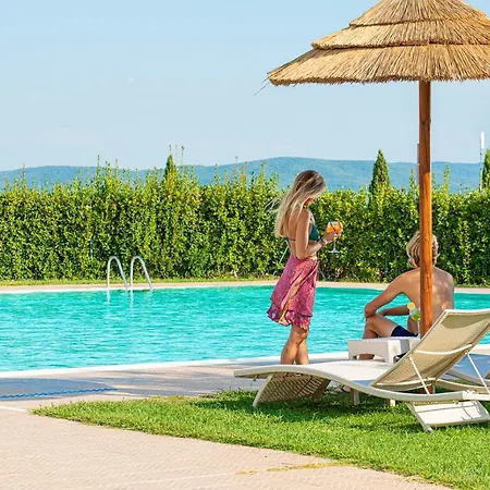 Aparthotel Le Corti Di Montepitti Suvereto