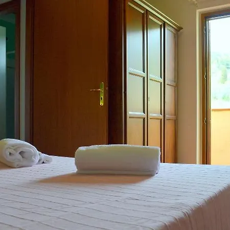 Aparthotel Le Corti Di Montepitti 3*